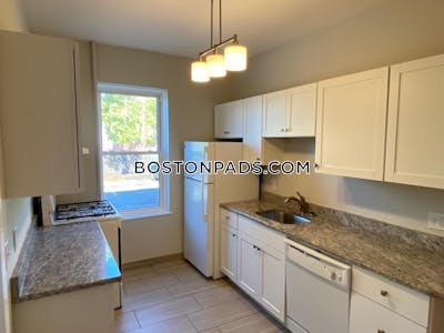 Allston Apartment for rent 5 Bedrooms 2 Baths Boston - $6,375