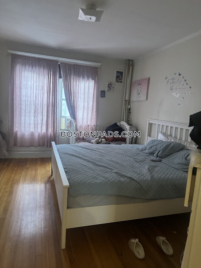 Malden 1 Bed 1 Bath MALDEN $2,100 - $2,100