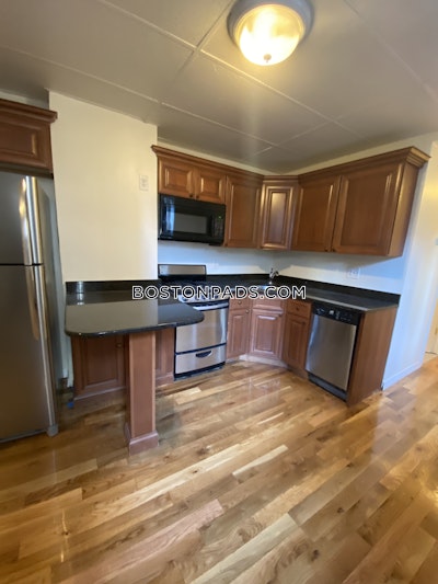 North End 2 Beds 1 Bath Boston - $3,200