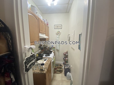 Fenway/kenmore Spacious 1 Bed 1 Bath on Bay State Rd in BOSTON Boston - $2,900