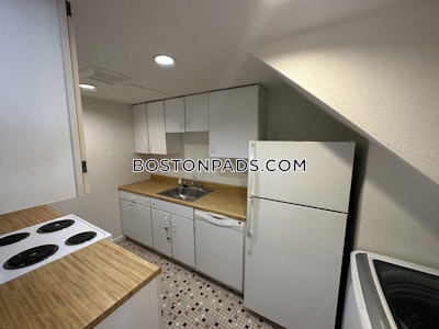 Bay Village 2 Beds 2 Baths Boston - $4,000