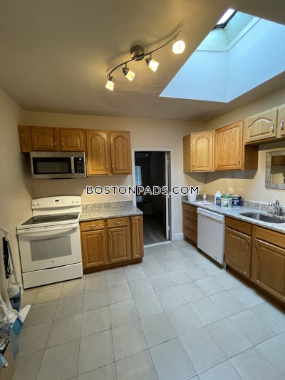 Allston 2 Beds 1 Bath Boston - $2,650