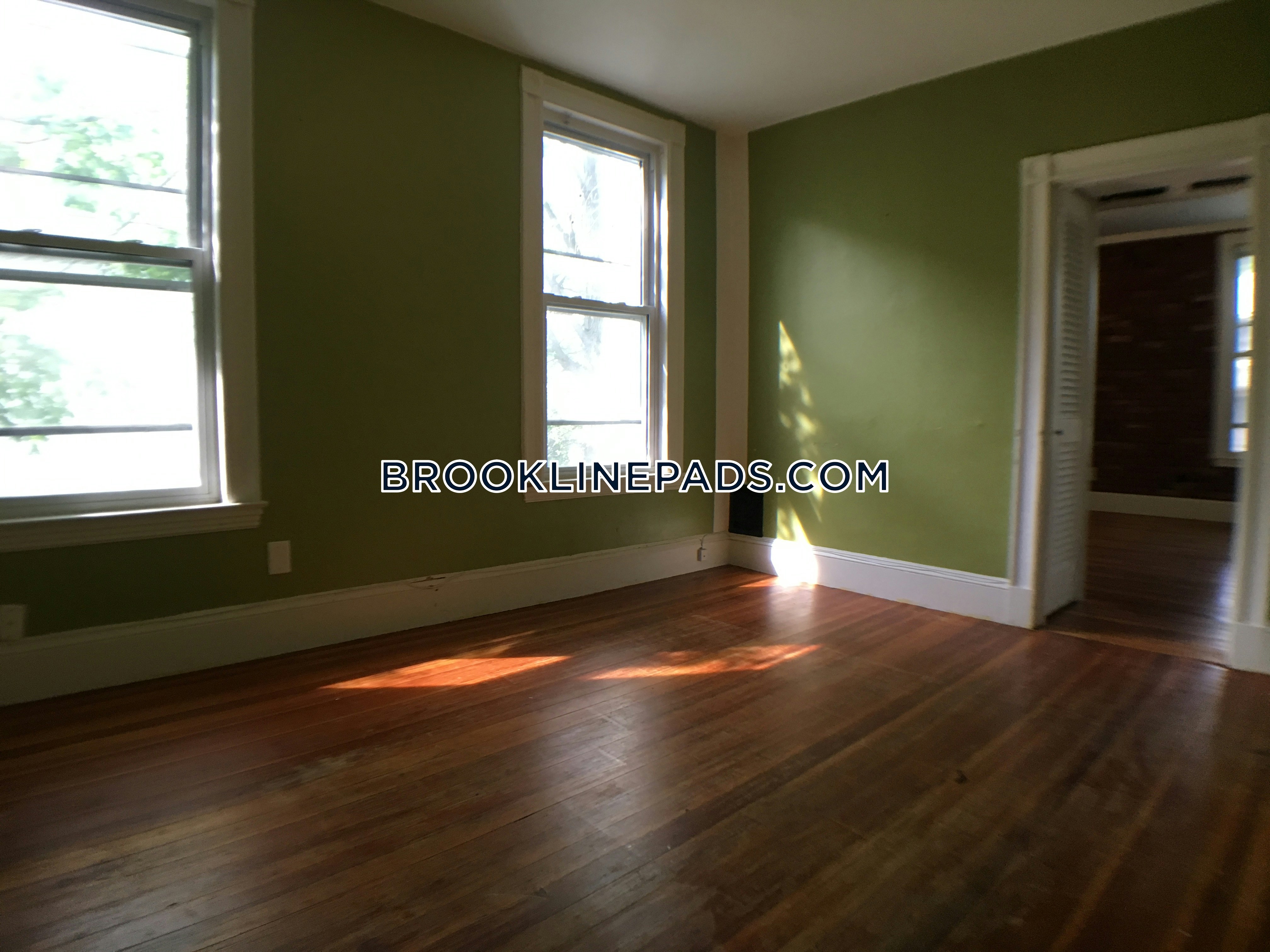 Brookline Apartment For Rent 2 Bedrooms 1 Bath Brookline Village 2 500