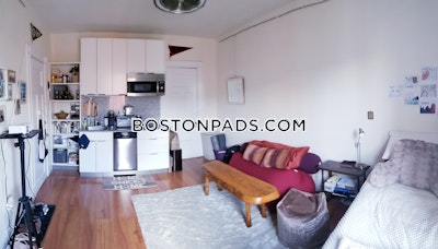 Northeastern/symphony Studio 1 Bath Boston - $2,375