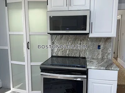 Lowell Apartment for rent 1 Bedroom 1 Bath - $2,500